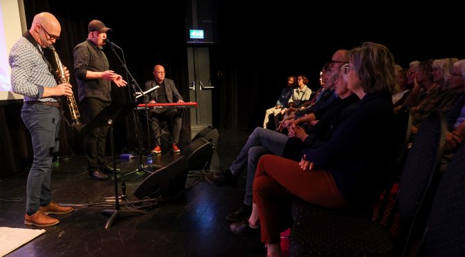 Stemningsfullt lynkurs i omsorg og demens