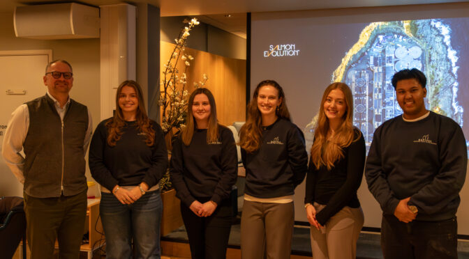 Kapital samlet studenter til bedriftskveld med Salmon Evolution